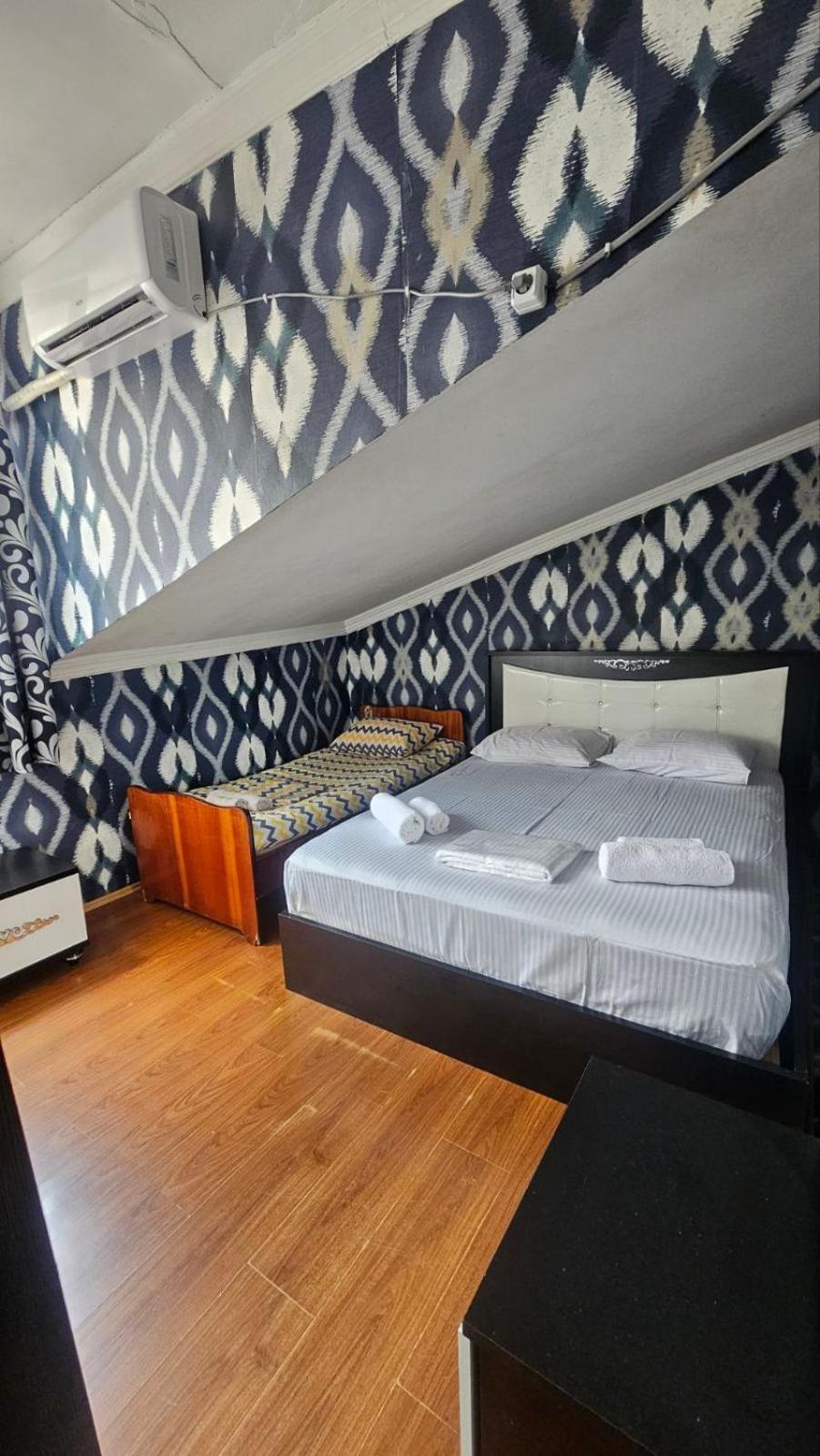 Apartment Zurabi Batumi Room photo
